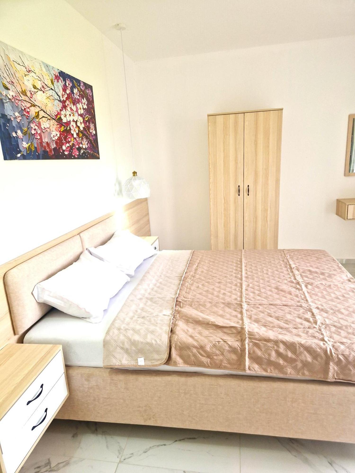Ivana Apartments Ulcinj Exterior photo