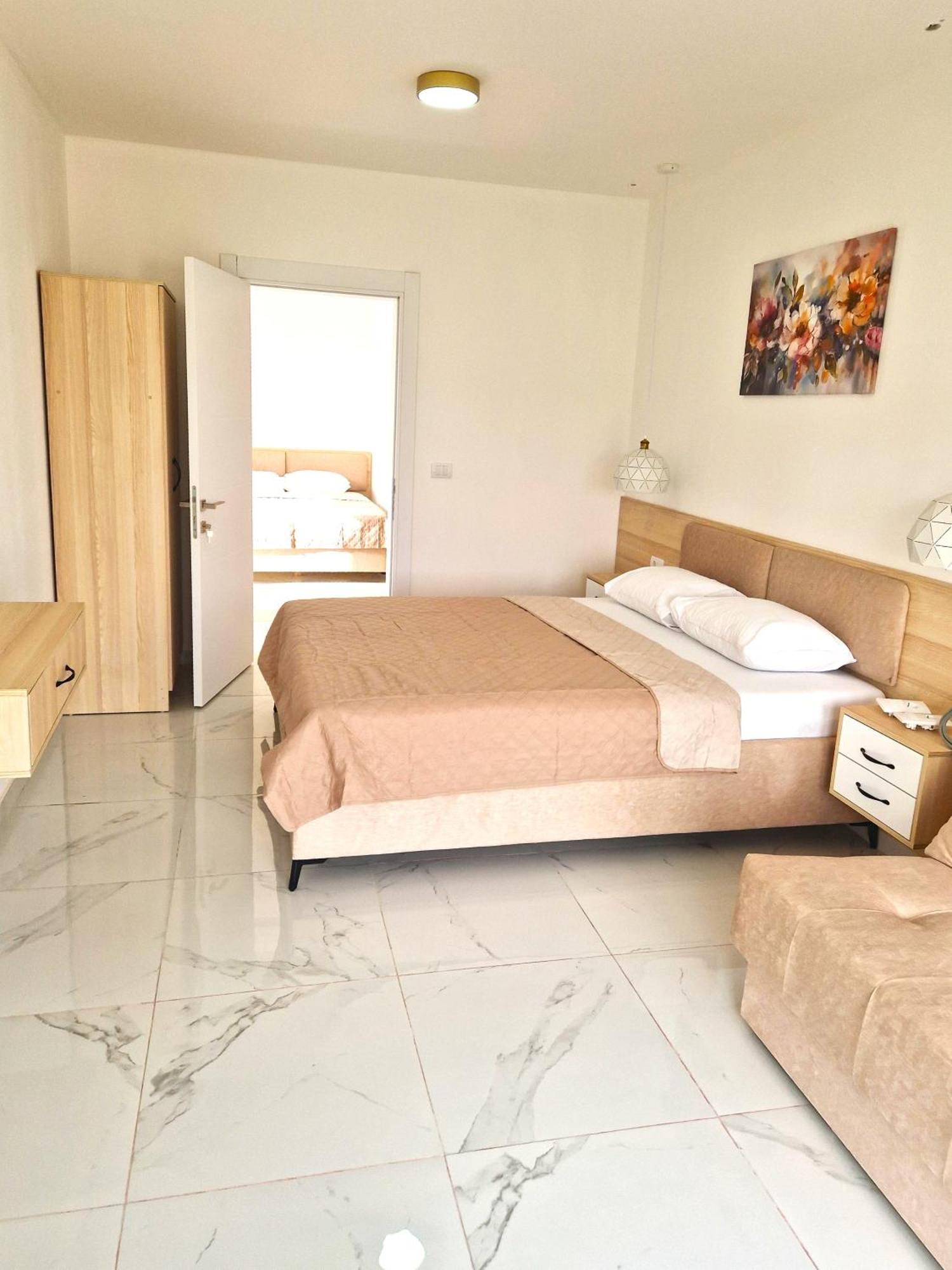 Ivana Apartments Ulcinj Exterior photo